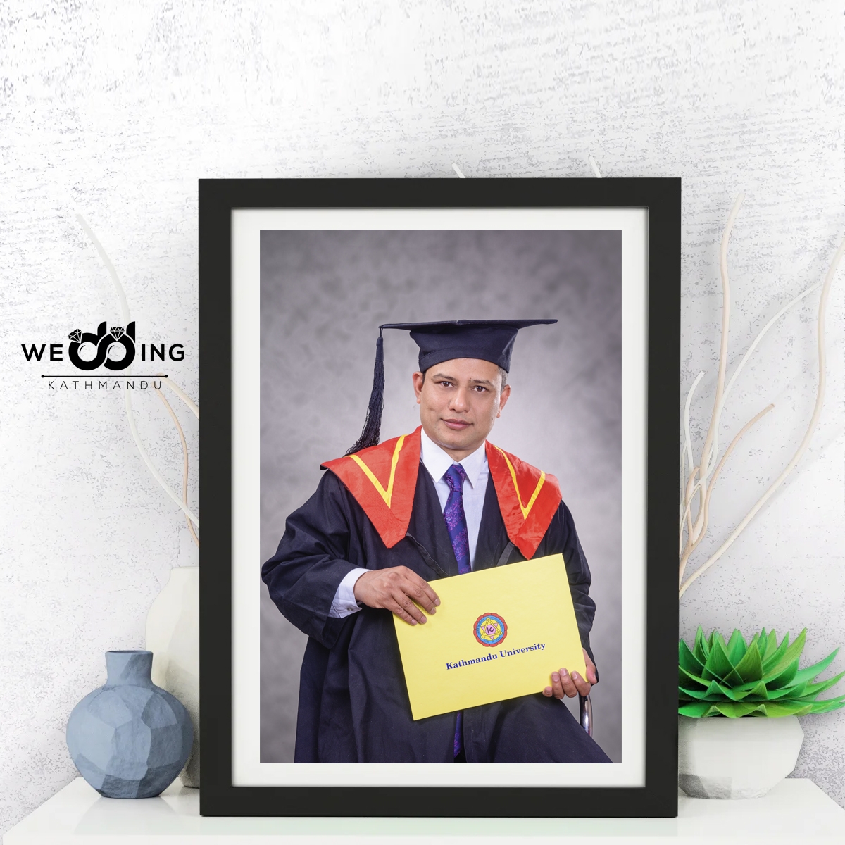 Graduation portrait photo Frame price